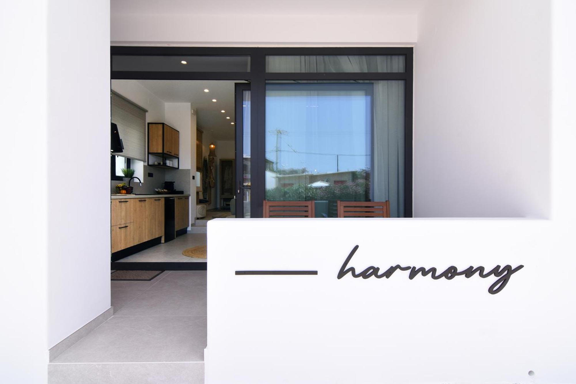 Gemilos Harmony Adamantas  Exterior photo